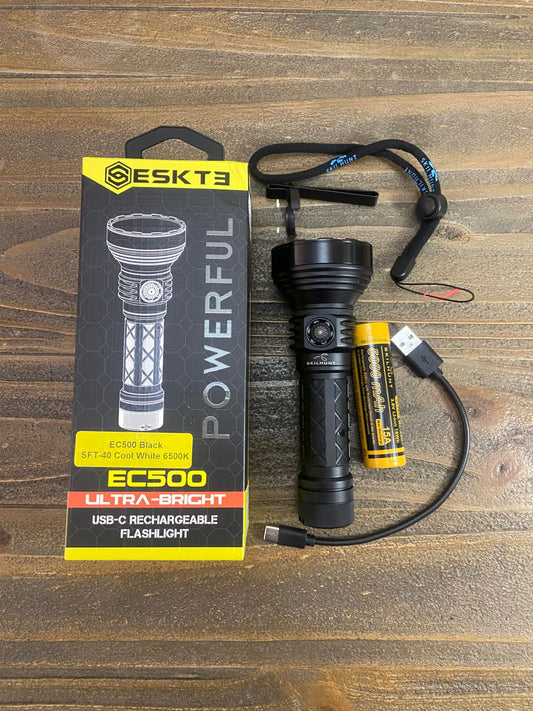 EC500 - 2100 Lumens 21700 - USB-C Rechargeable - Long-Range Flashlight - Luminus SFT-40 Cool White 6500K