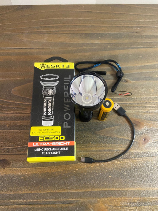EC500 - 2100 Lumens 21700 - USB-C Rechargeable - Long-Range Flashlight - Luminus SFT-40 Cool White 6500K